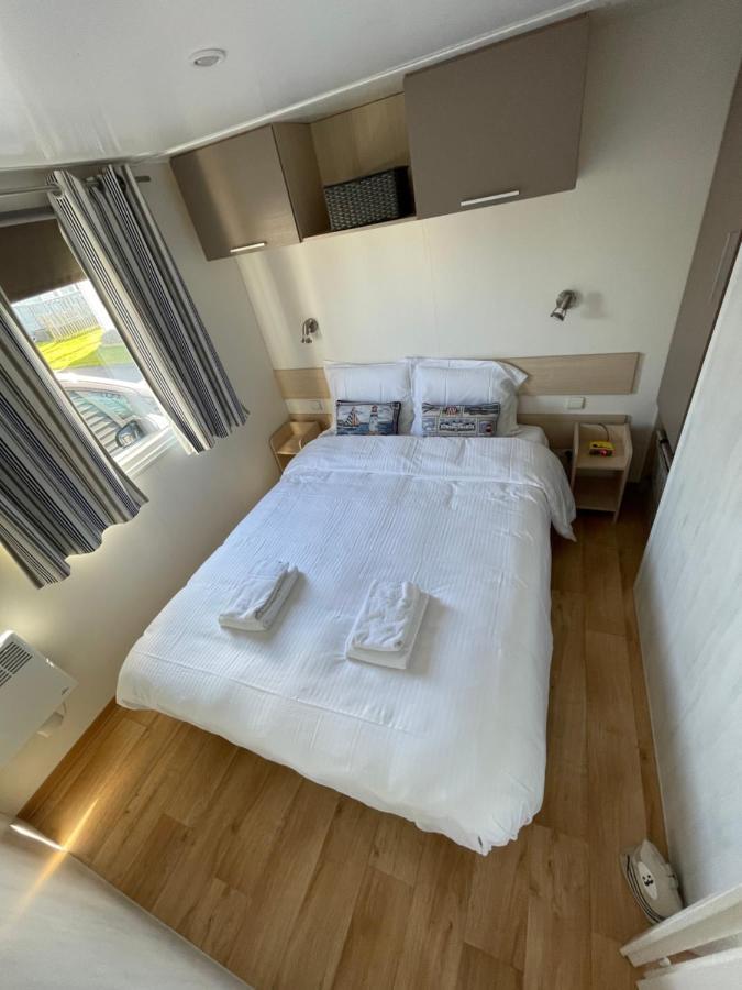 Chalet Up To 5 Persons Knokke Buitenkant foto