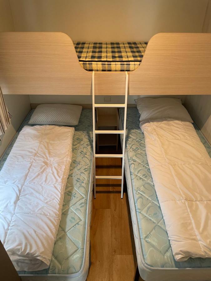 Chalet Up To 5 Persons Knokke Buitenkant foto